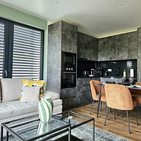 Appartement Luxus Mit Terrasse & Toplage *